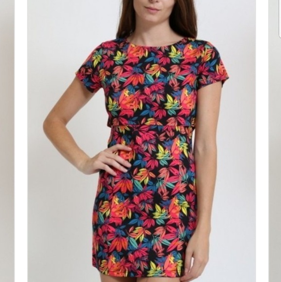 Tropical & colorful Dress - Picture 2 of 4